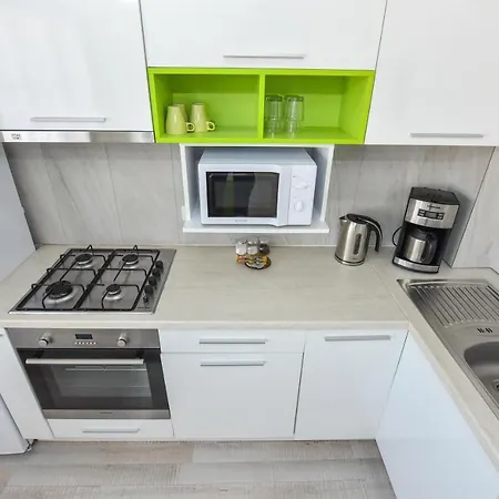 Shabbat Апартаменти *